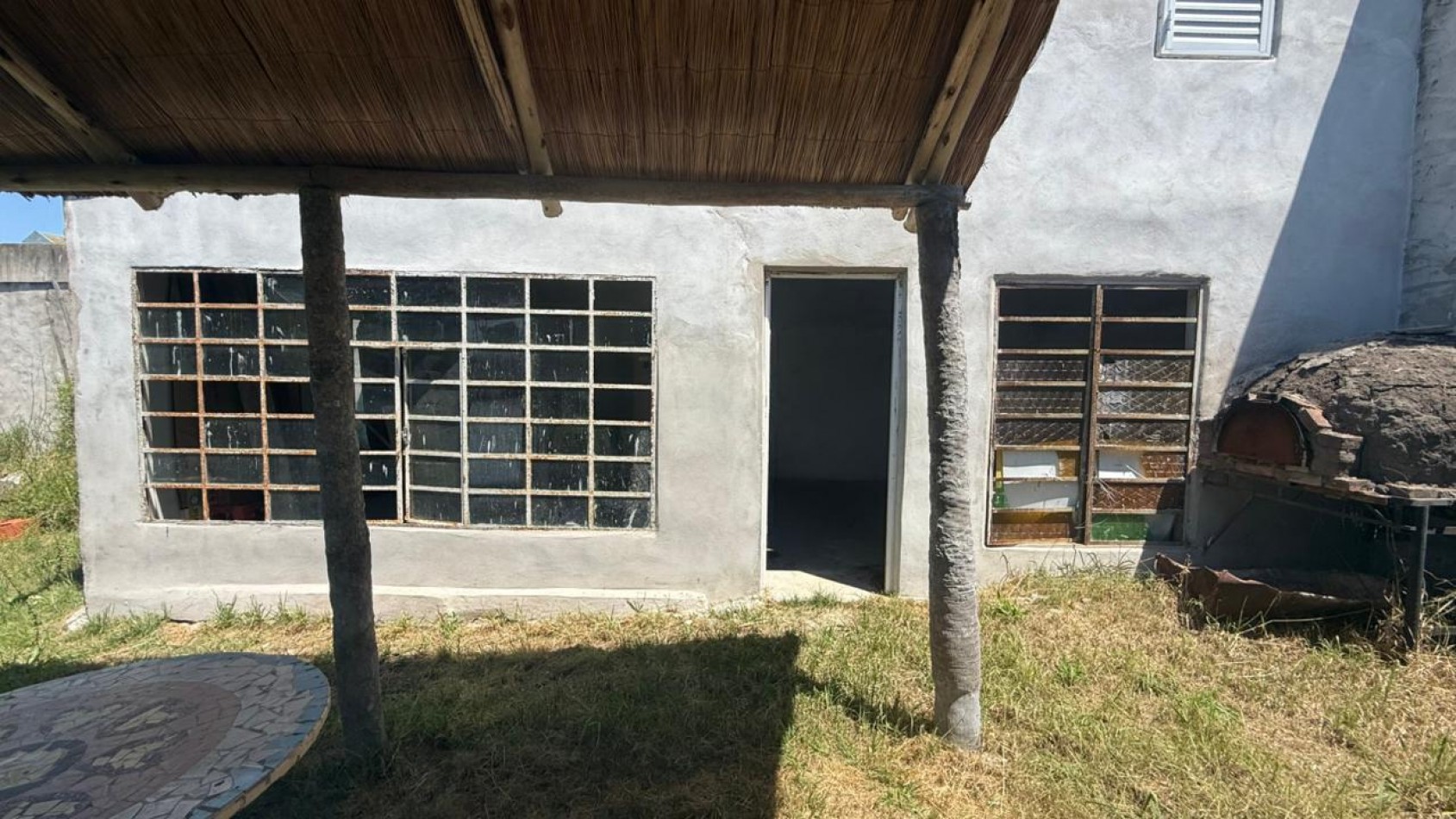 CASA QUINTA A TERMINAR EN SAUCE MONTRULL