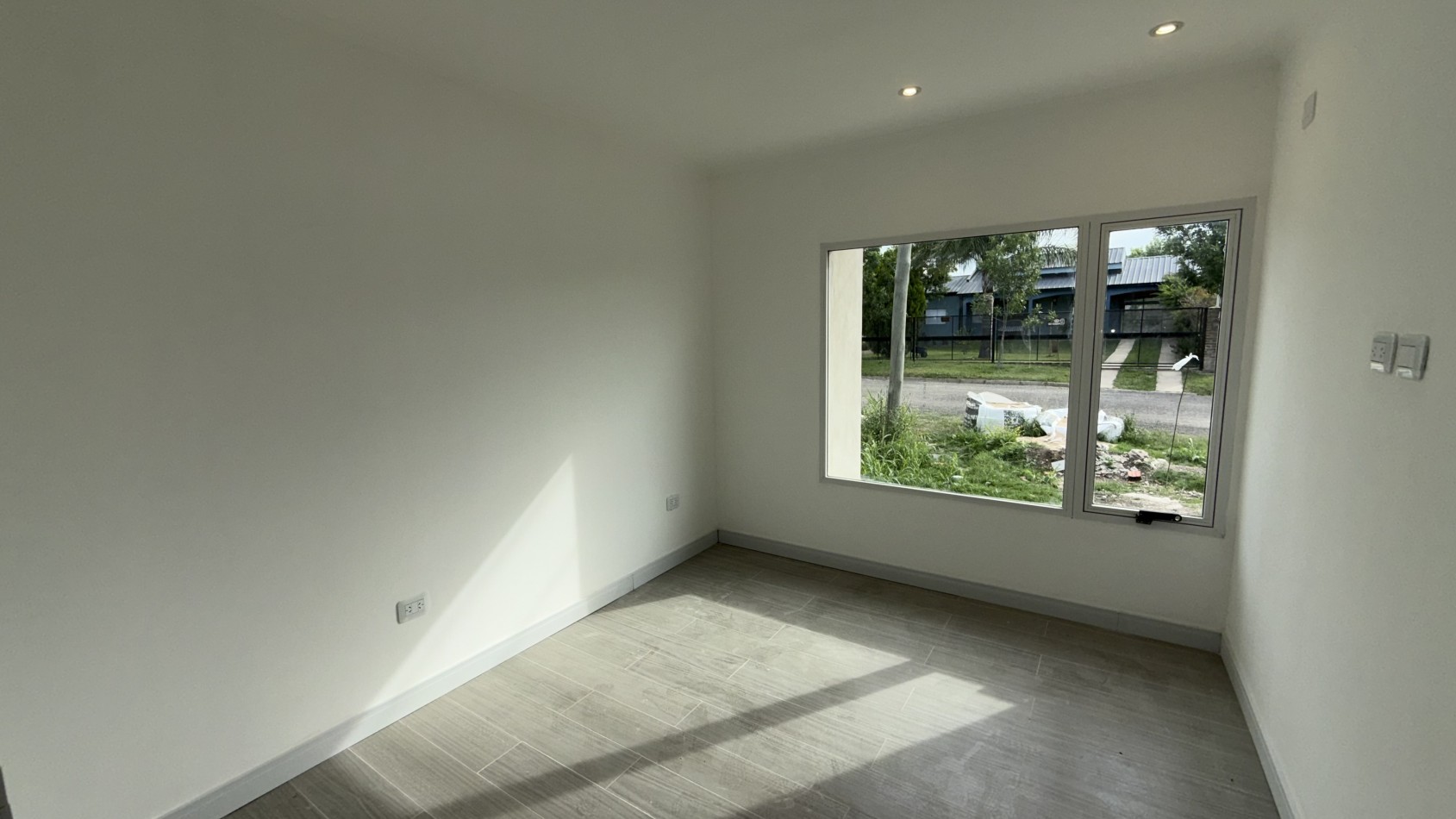 CASA A ESTRENAR EN ORO VERDE, 2 DORMITORIOS