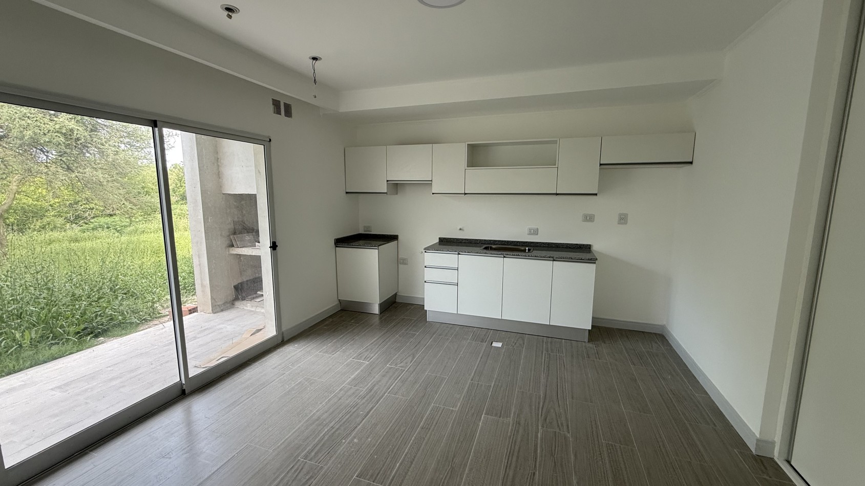 CASA A ESTRENAR EN ORO VERDE, 2 DORMITORIOS