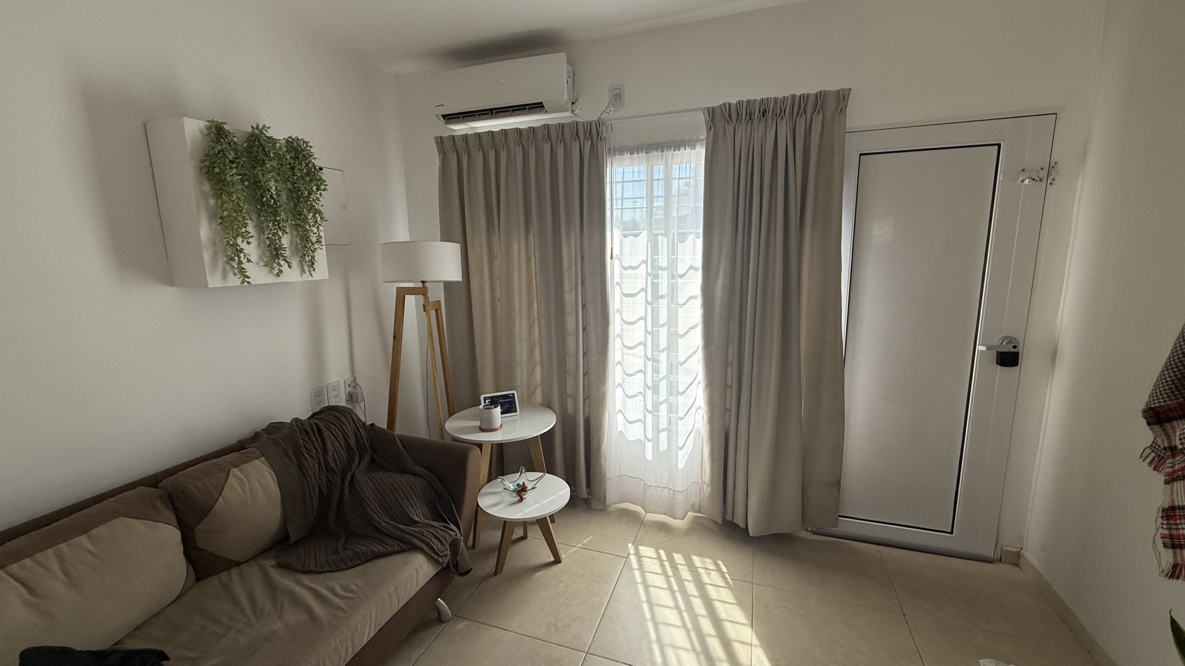 Casa en PH, ¡Excelente calidad! 2 dormitorios y cochera