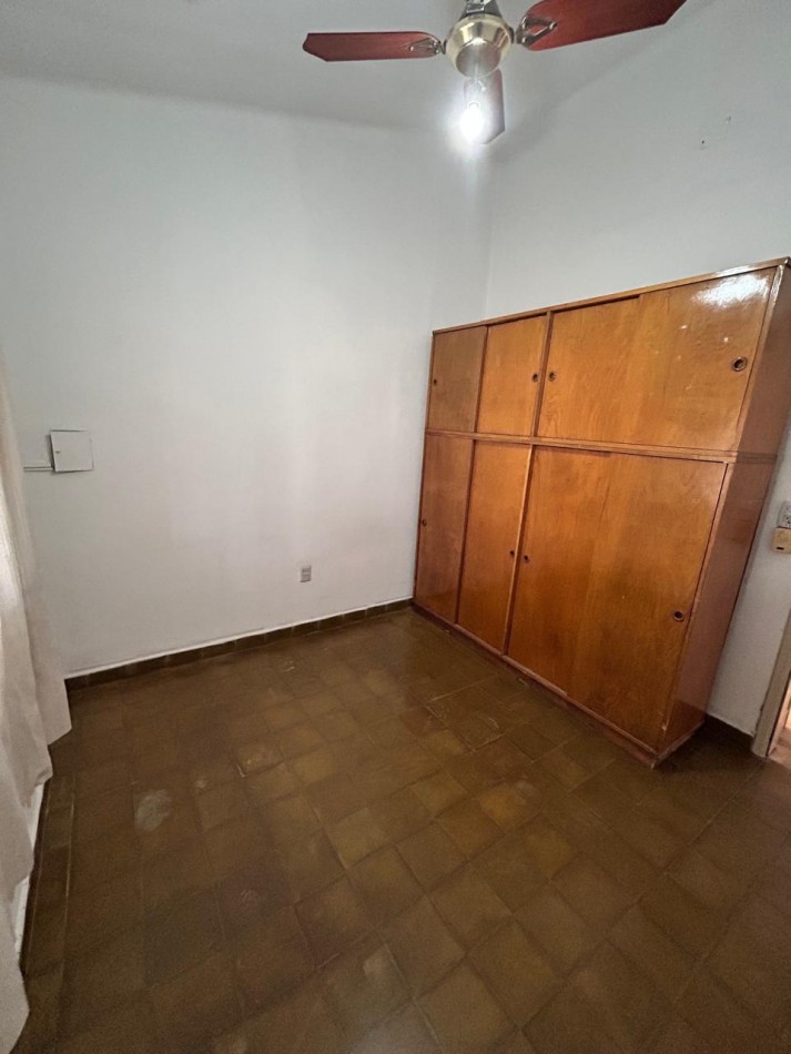 CASA 3 DORM Y COCHERA EN ZONA EJERCITO